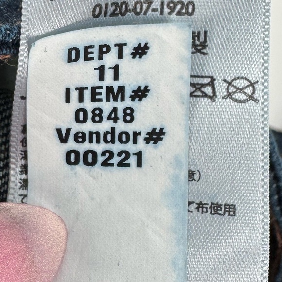 Eddie Bauer Slightly Curvy Bootcut Jeans - Picture 11 of 12